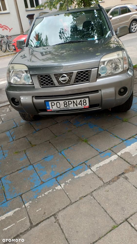 Nissan X-Trail 2.2 dCi 4x2 DPF Comfort - 3