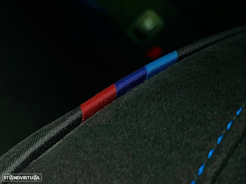 BMW M135i xDrive Pack Color Vision - 17