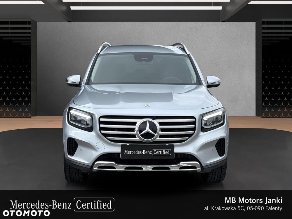 Mercedes-Benz GLB - 9