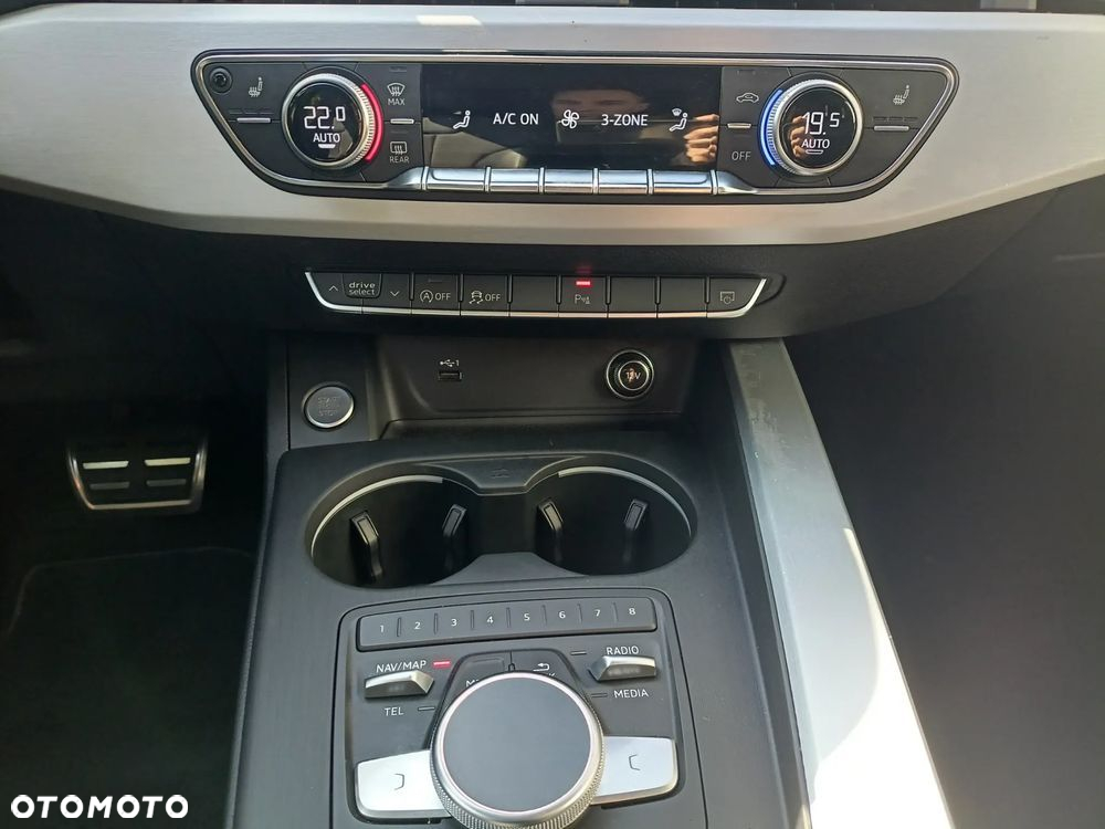 Audi A5 Sportback 2.0 TDI S tronic design - 17