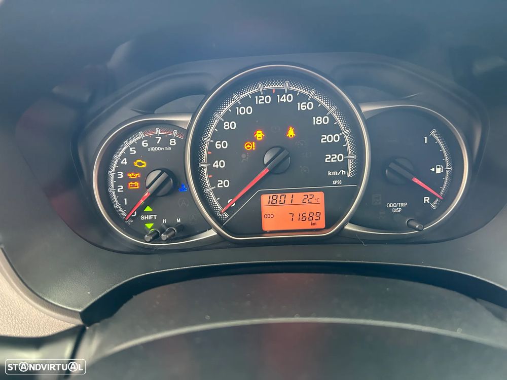 Toyota Yaris 1.33 VVT-i Comfort - 10