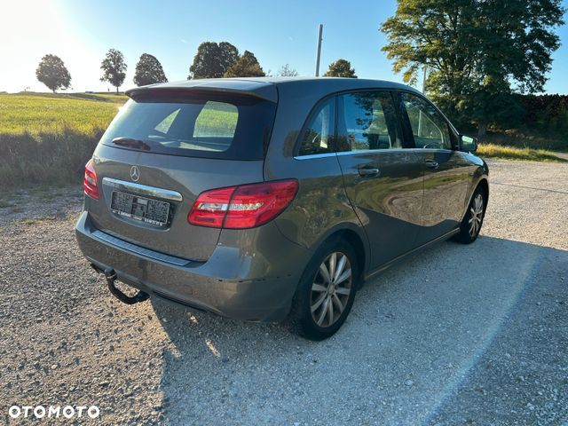 Mercedes-Benz Klasa B - 2