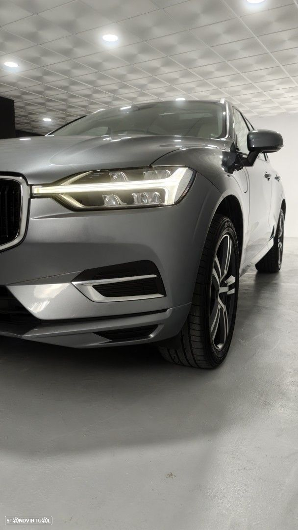 Volvo XC 60 2.0 T8 PHEV Momentum Plus AWD - 12