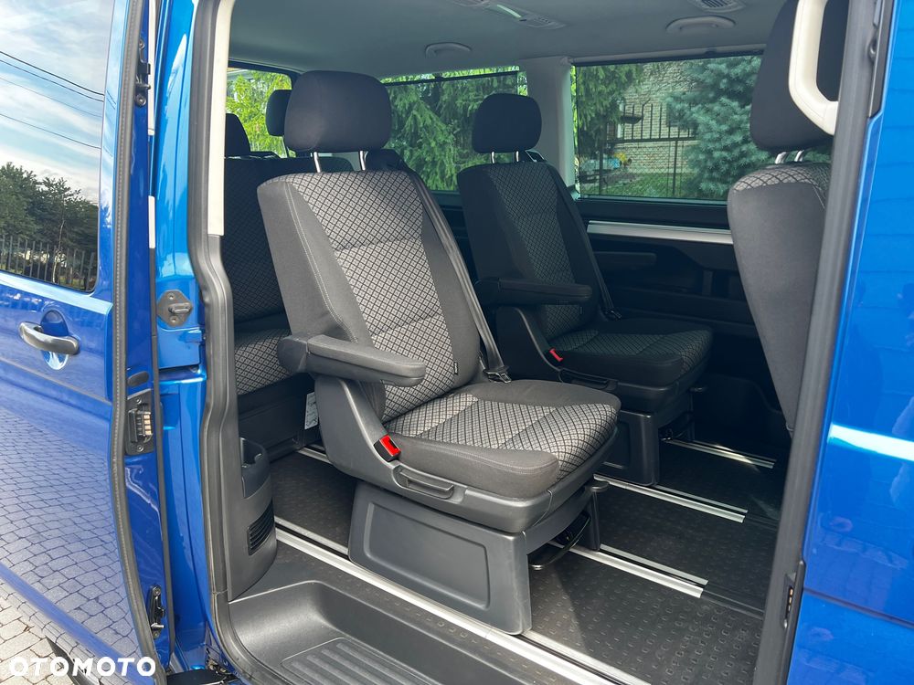 Volkswagen Multivan - 7