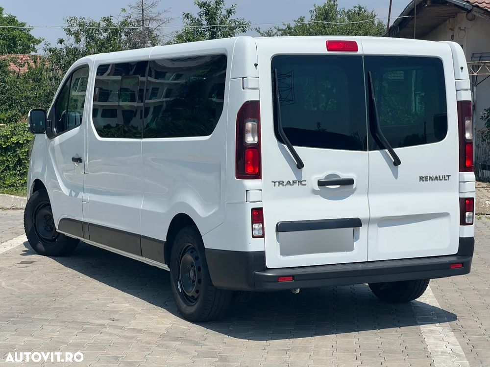 Renault Trafic Combi 2.0 Blue dCi 150 S&S L2 8+1 Zen - 3