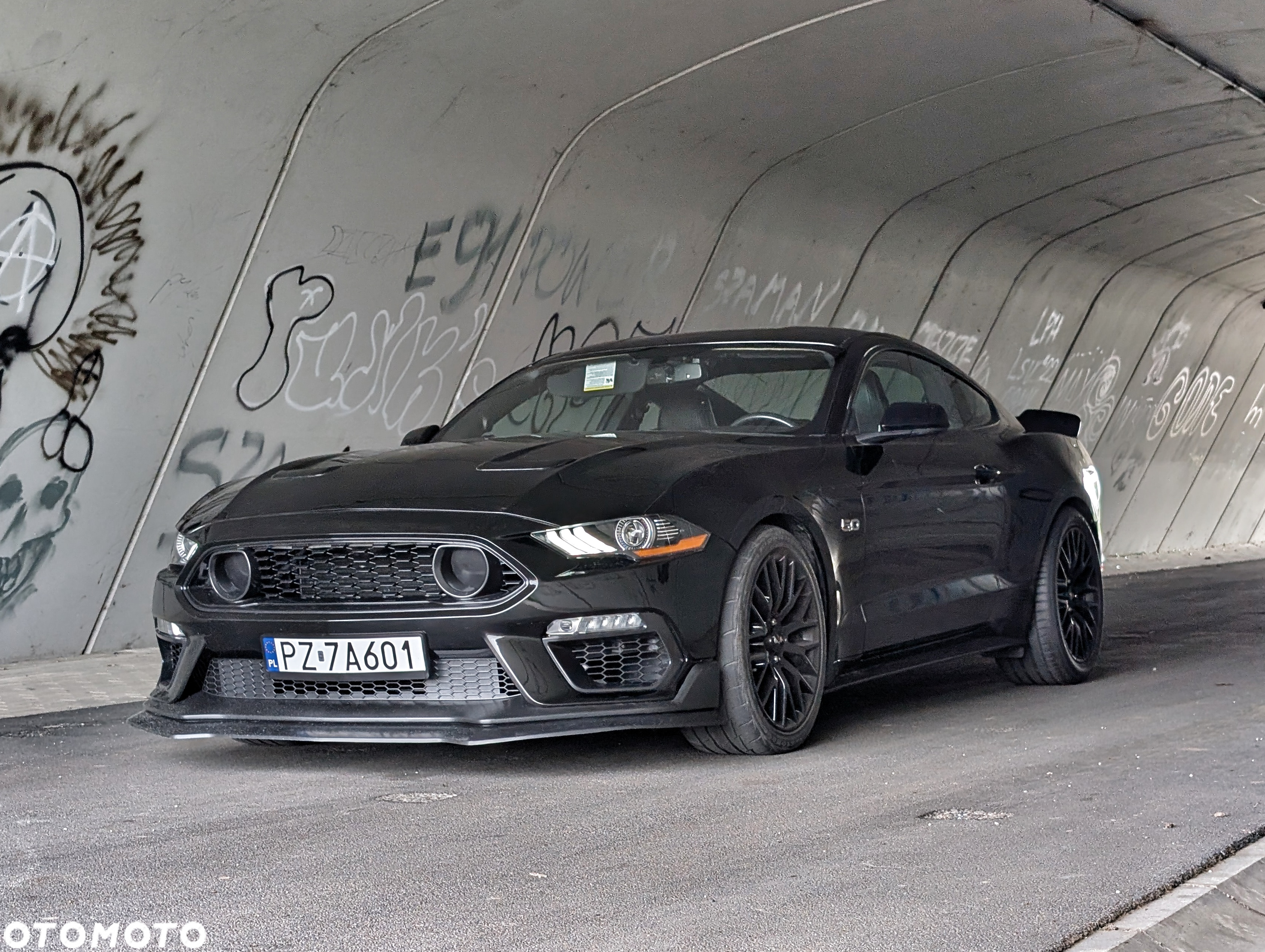 Ford Mustang 5.0 V8 GT - 8