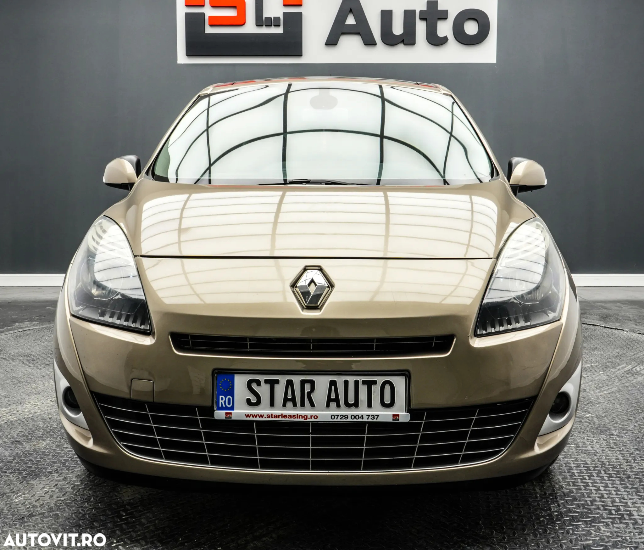Renault Scenic - 2