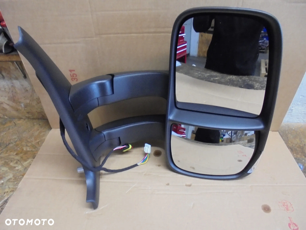 LUSTERKO DŁUGIE PRAWE iveco daily 5802032044 / 5801367568 7P+2P ORYGINALNE