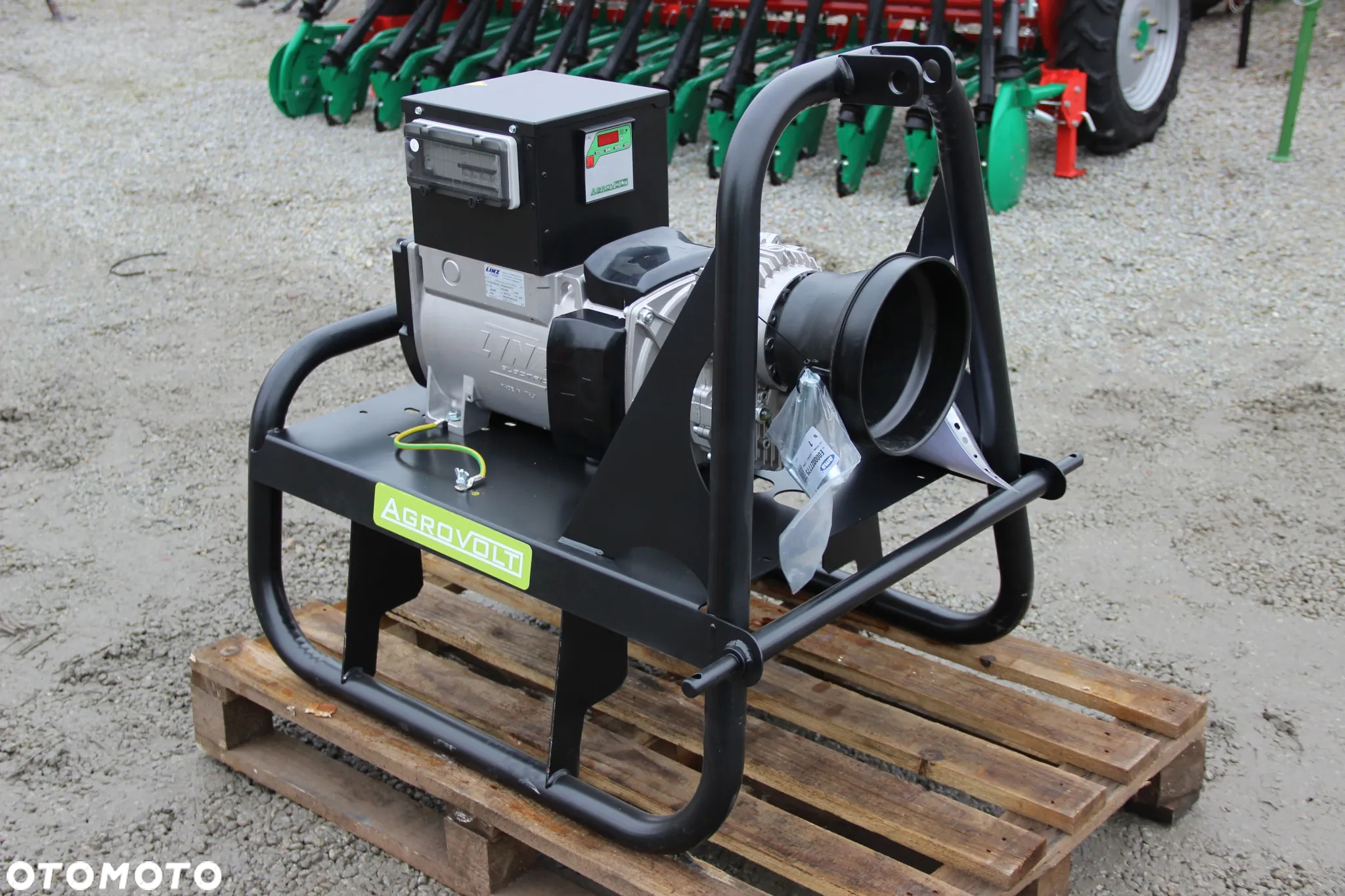 Agregat prądotwórczy na wałek WOM 22 kVA 17.6 KW od ręki Fogo - 4