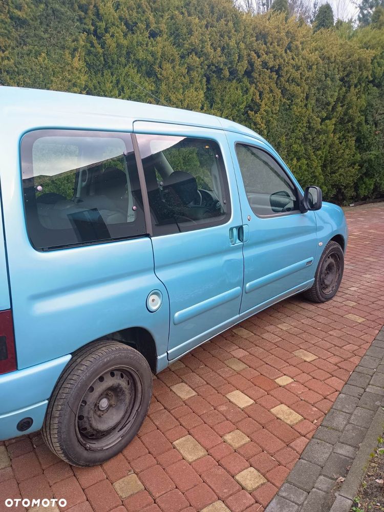 Citroën Berlingo 1.6i Prestige - 4