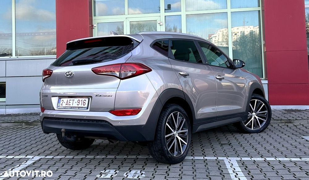Hyundai Tucson - 4