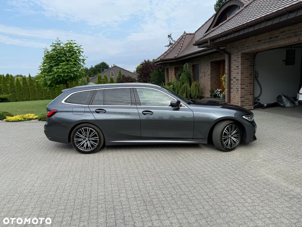 BMW Seria 3 320d M Sport Shadow sport - 2