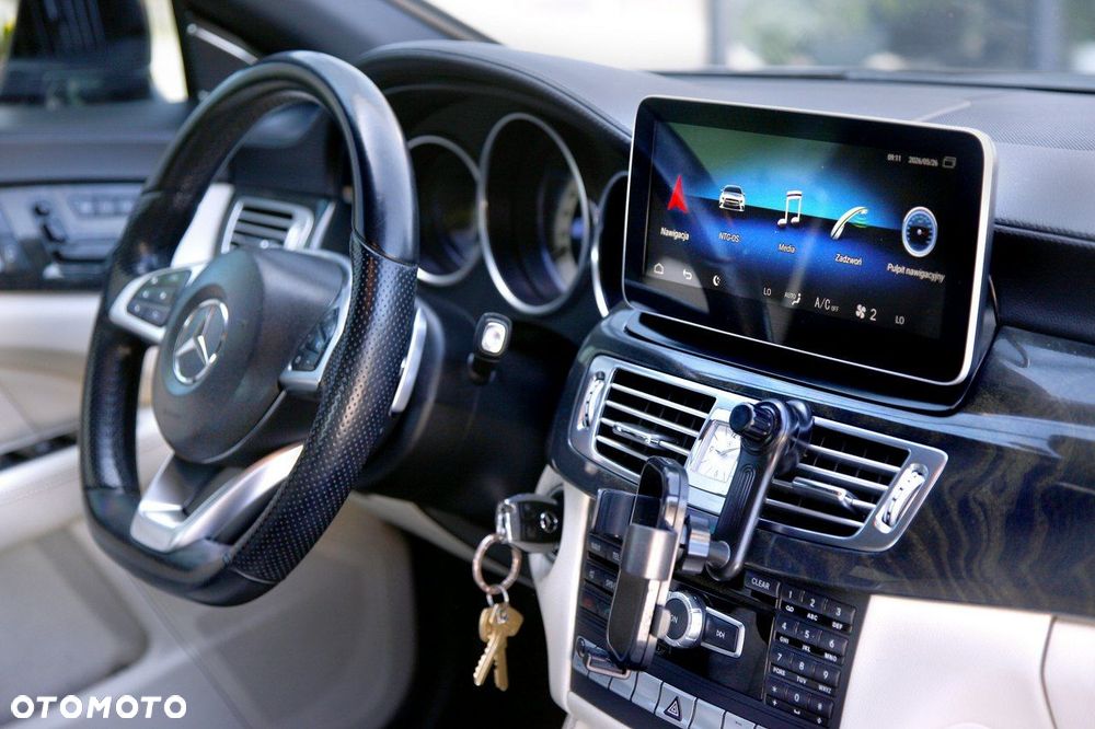 Mercedes-Benz CLS 350 CDI 4Matic 7G-TRONIC - 13