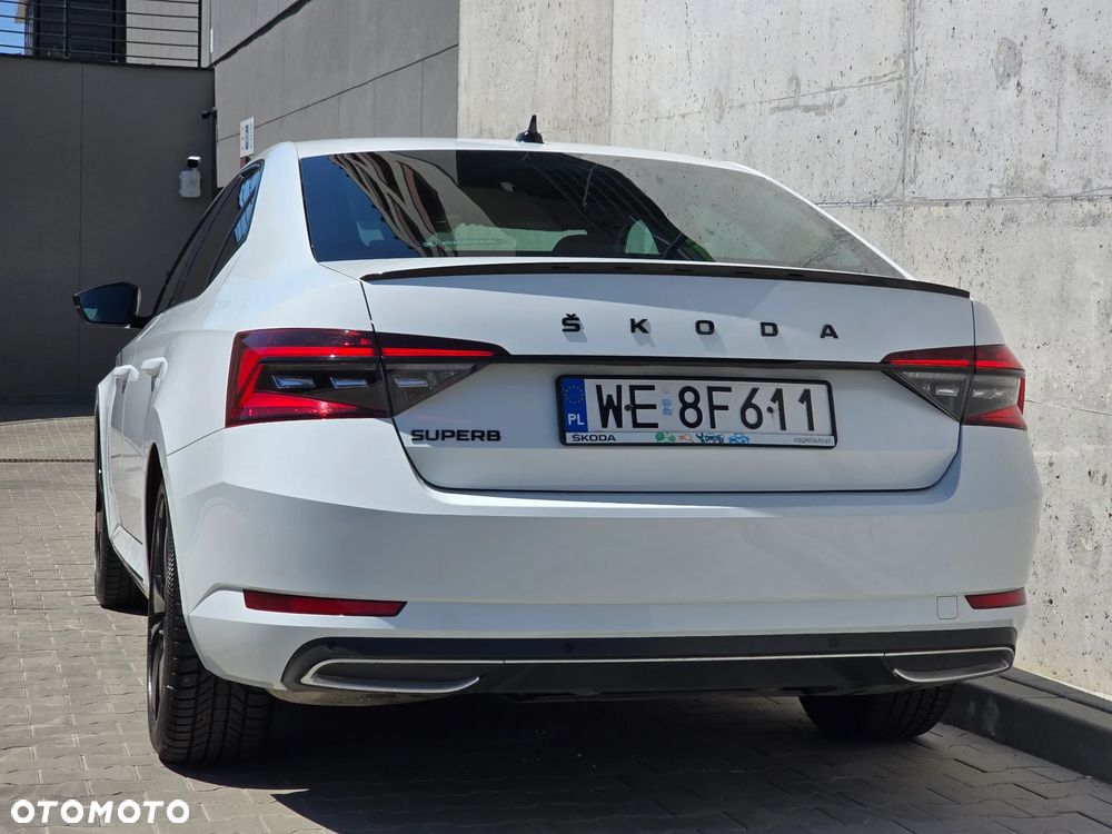 Skoda Superb 2.0 TDI SCR Sportline DSG - 5