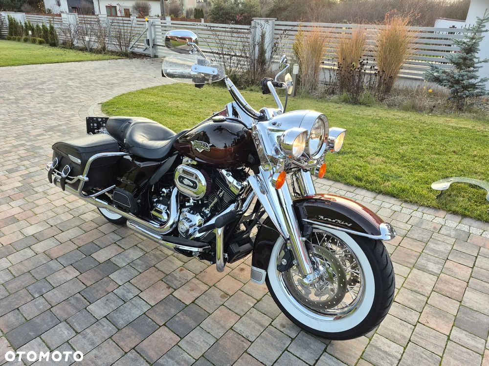 Harley-Davidson Touring Road King - 2