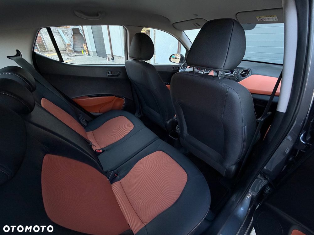 Hyundai i10 1.2 Premium - 9