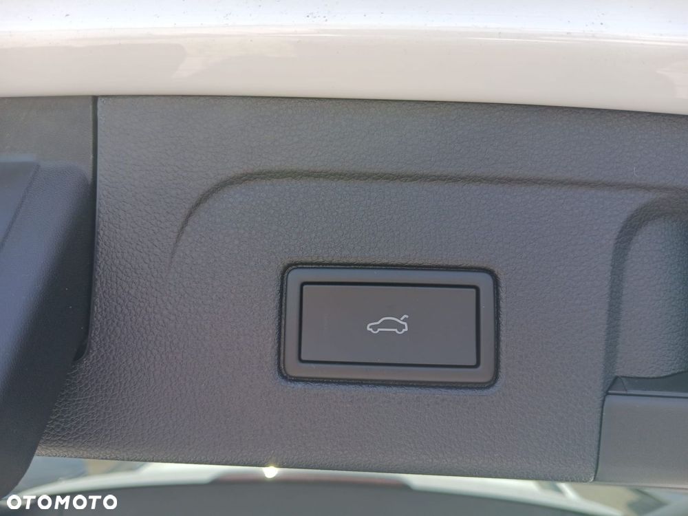 Volkswagen Touran 1.5 TSI EVO Comfortline Plus DSG - 10