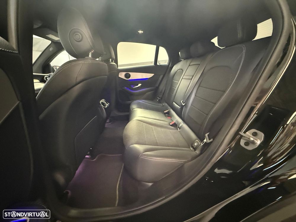 Mercedes-Benz GLC 300 de Coupe 4Matic 9G-TRONIC AMG Line - 9
