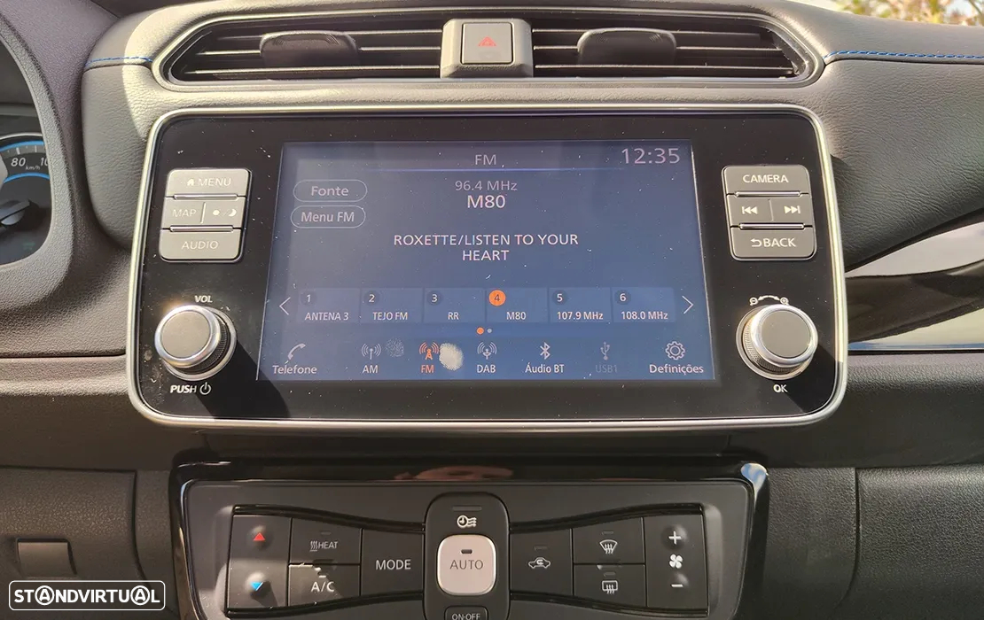 Nissan Leaf N-Connecta - 23