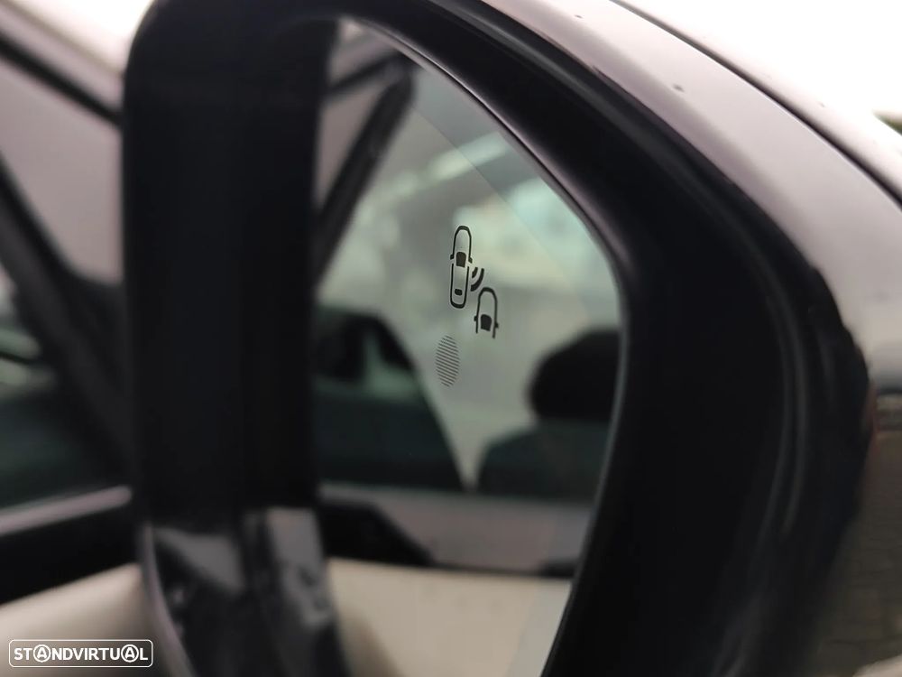 Peugeot 508 SW 1.6 Hybrid GT Pack e-EAT8 - 52