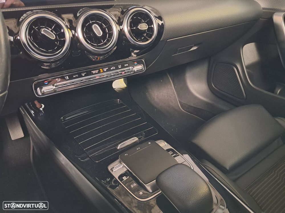 Mercedes-Benz CLA 200 Shooting Brake Style Aut. - 9