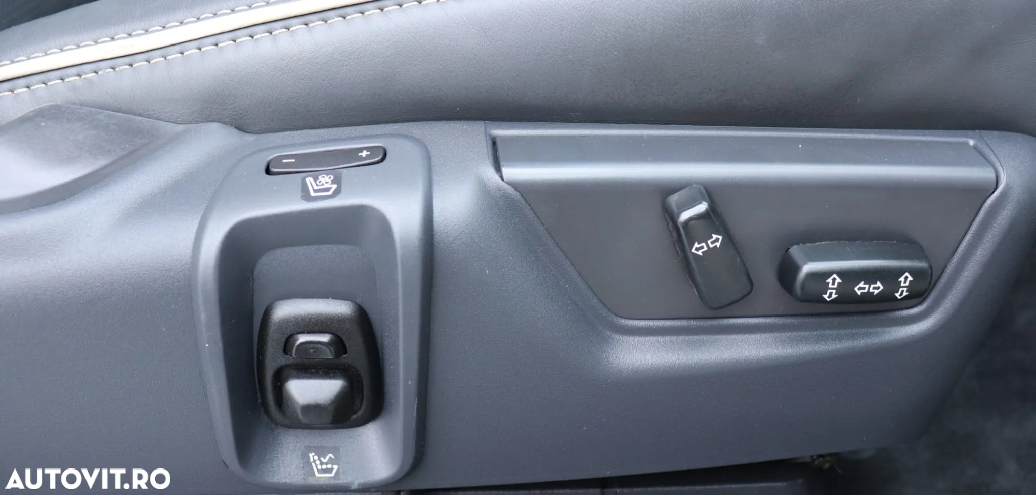 Volvo XC 90 D5 AWD Geartonic Executive - 34