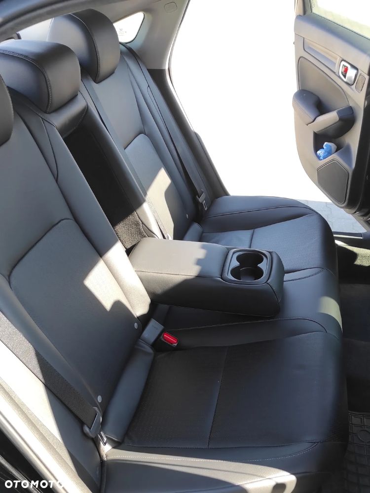 Honda Civic 1.5 i-VTEC Turbo CVT Prestige - 11