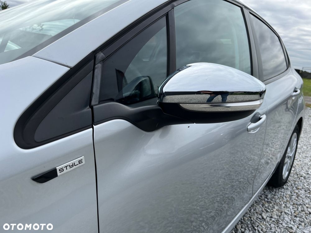 Peugeot 208 1.2 PureTech Style - 9
