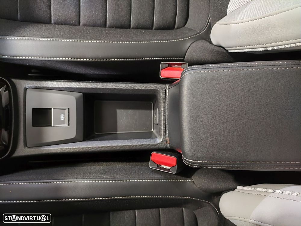 Citroën e-C3 44 kWh Autonomia Conforto Max - 22