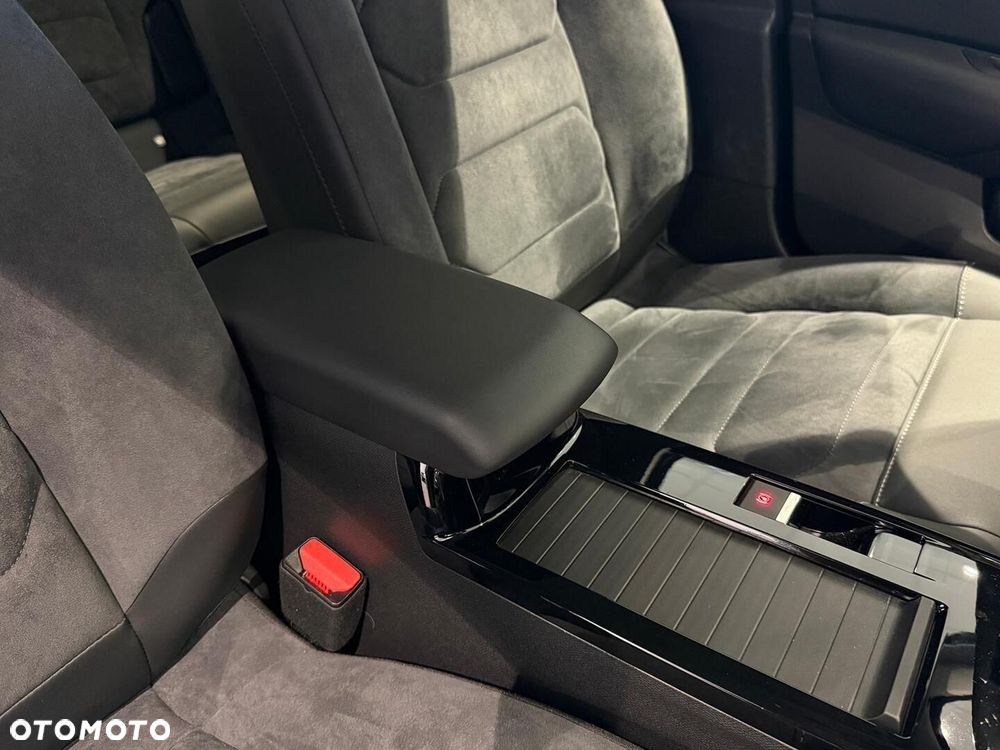 Citroën C4X 1.2 PureTech Max S&S EAT8 - 13