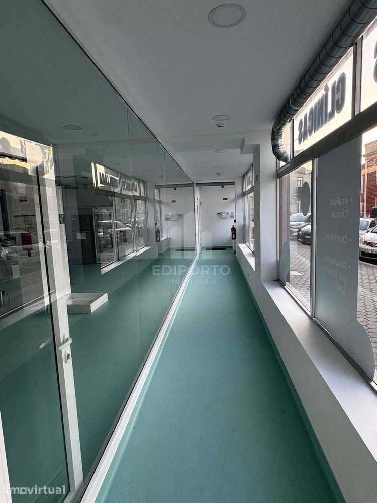 Excelente Oportunidade de Investimento – Espaço Comercial Preparado pa - Grande imagem: 4/15