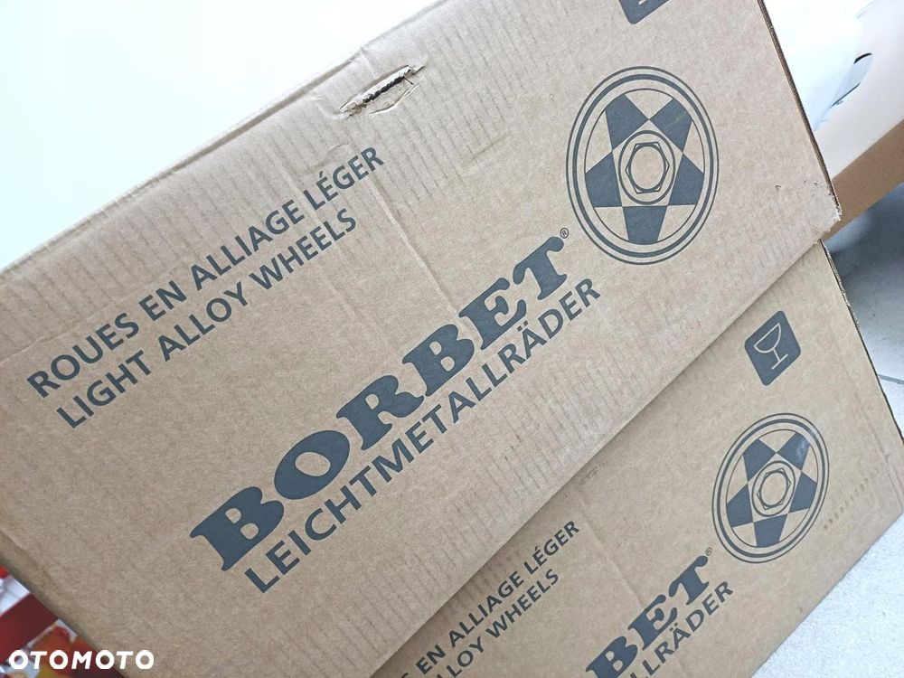 felgi ALU NOWE 18 5x120 BMW F10 F11 F06 F11 F13 F01 F02 F03 F04 F30 - 6