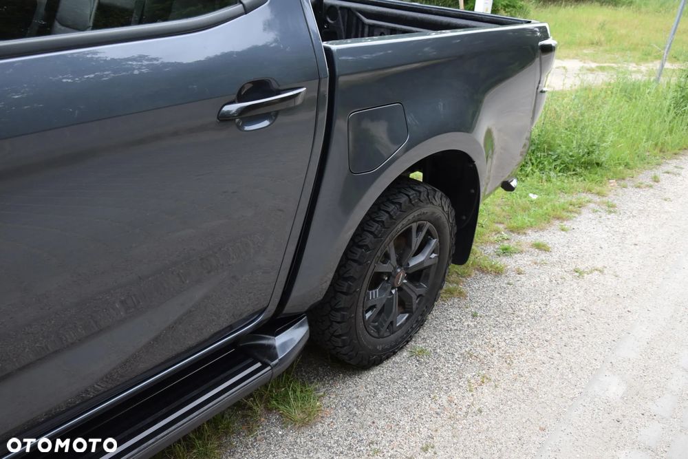 Isuzu D-Max 1.9 DC LSX - 32