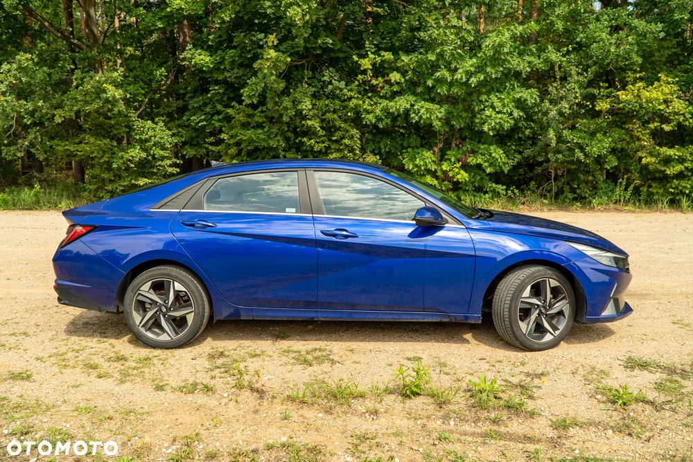 Hyundai Elantra 1.6 Executive - 4