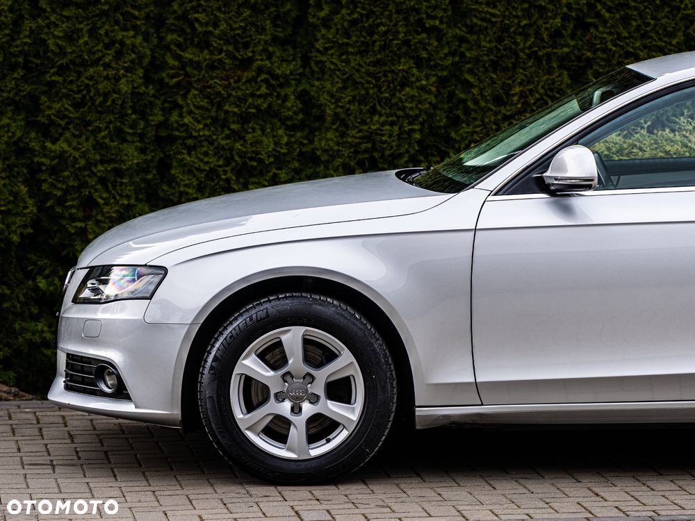 Audi A4 Limousine 2.0 TDI e DPF - 10