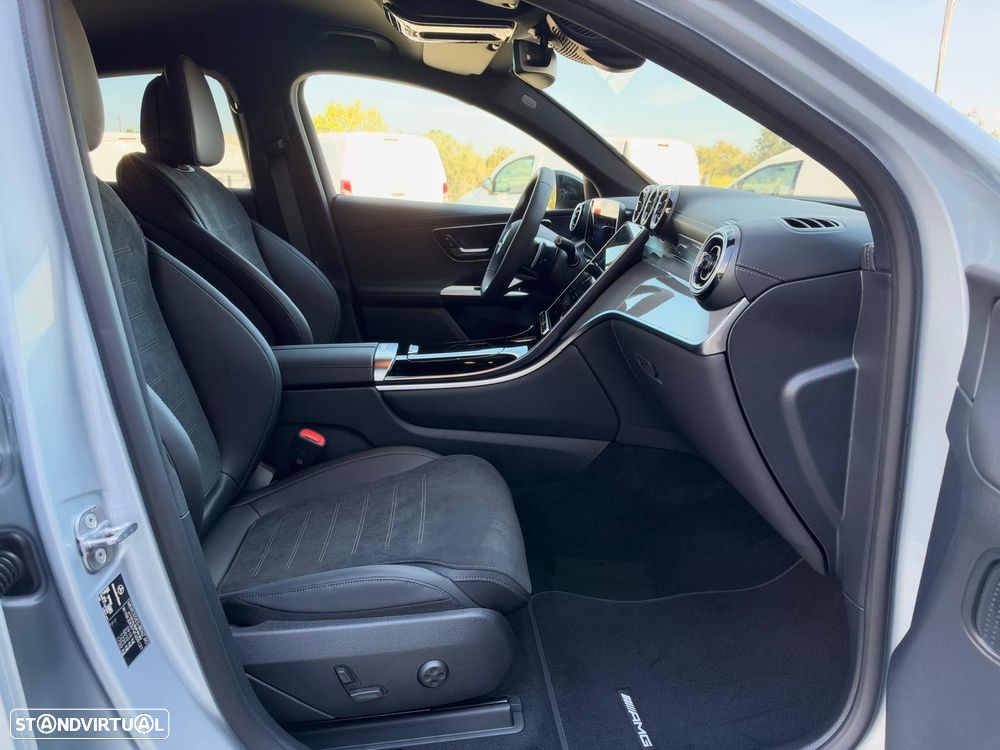 Mercedes-Benz GLC 300 de Coupe 4Matic - 40