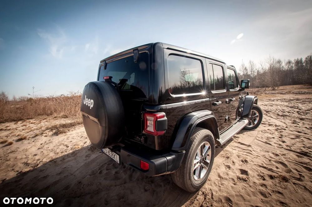 Jeep Wrangler Unlimited GME 2.0 Turbo Sahara - 21