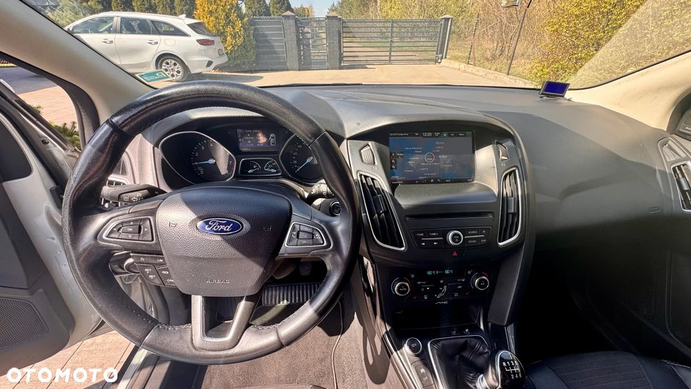 Ford Focus 1.5 EcoBoost Titanium ASS - 15