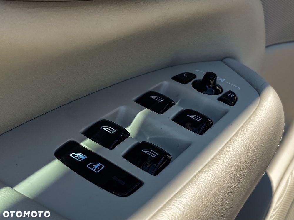 Volvo XC 90 B5 B AWD Ultimate Bright - 38