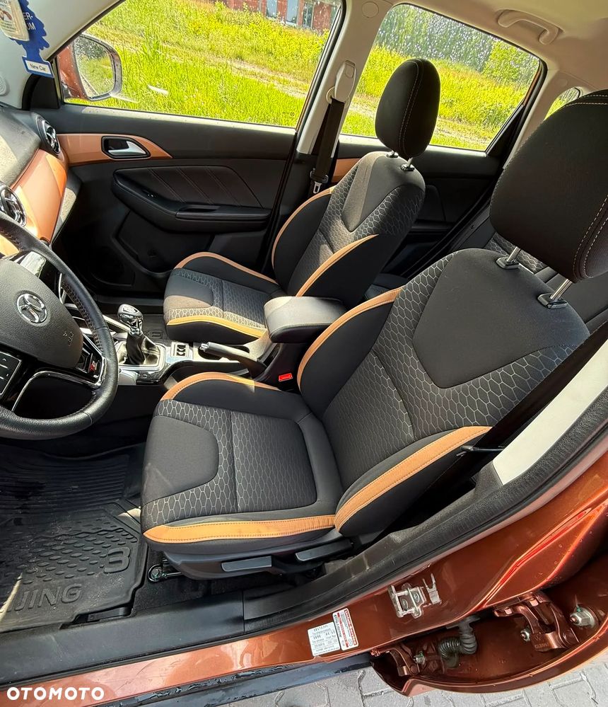 BAIC Senova X35 - 15