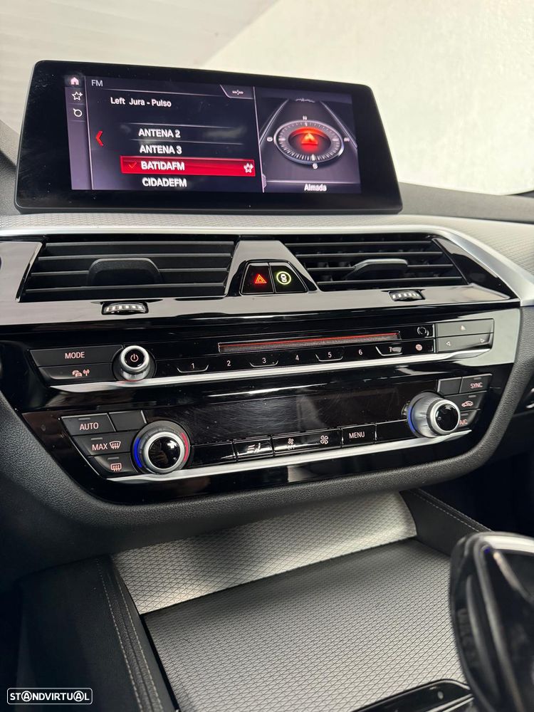 BMW 530 e iPerformance Pack M - 25