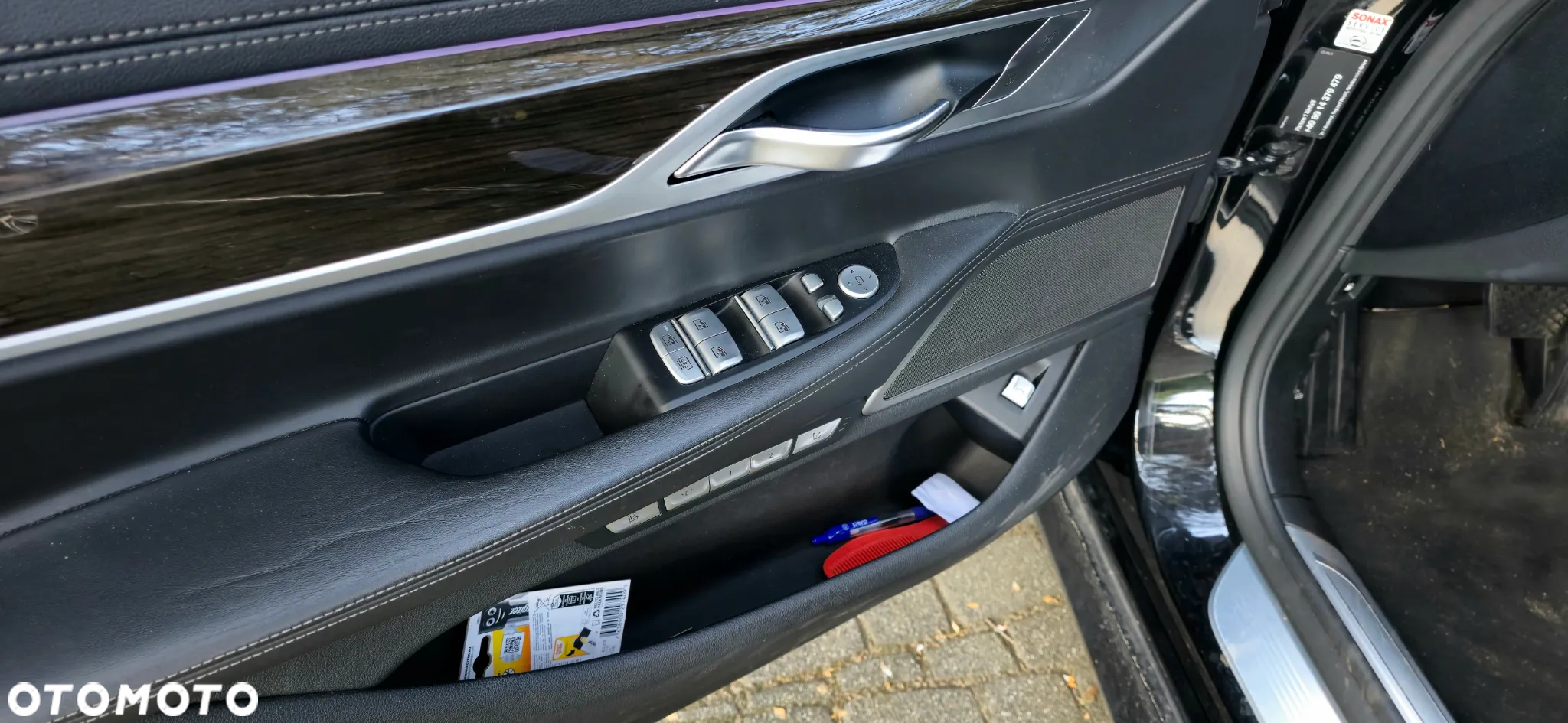 BMW Seria 7 740Le xDrive iPerformance - 28