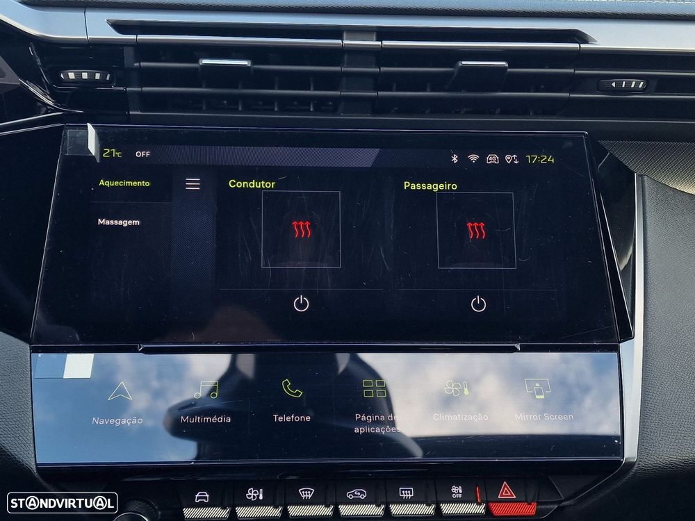 Peugeot 408 Plug-In Hybrid 225 e-EAT8 GT - 44