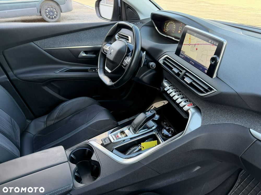 Peugeot 3008 1.6 THP Crossway S&S EAT6 - 36