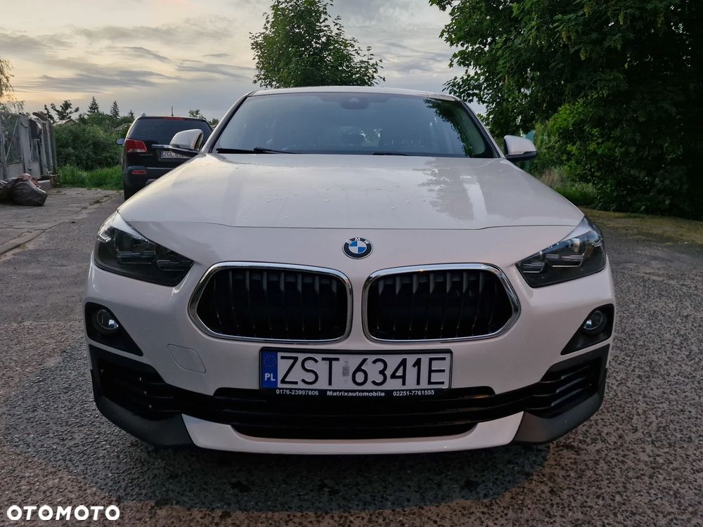 BMW X2 sDrive18d Advantage Plus - 3