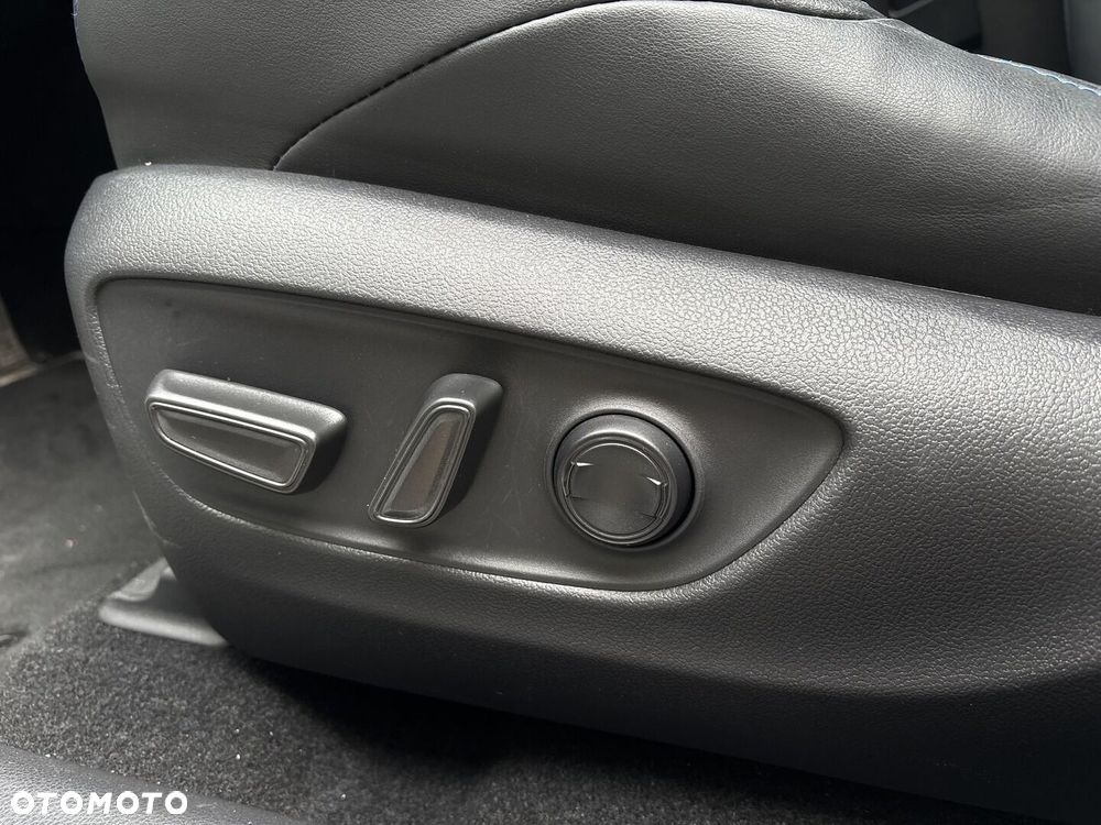 Toyota RAV4 2.5 Hybrid Selection 4x2 - 25