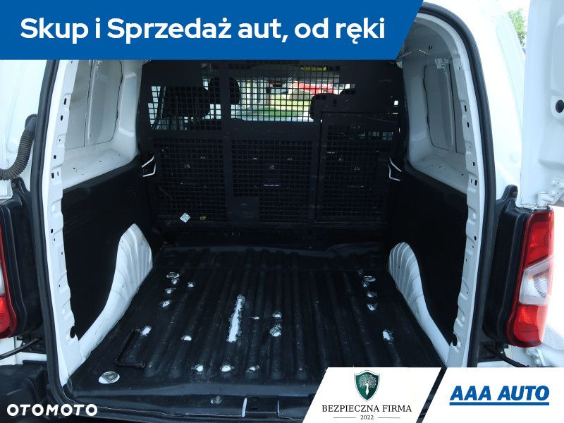 Toyota Proace City - 14