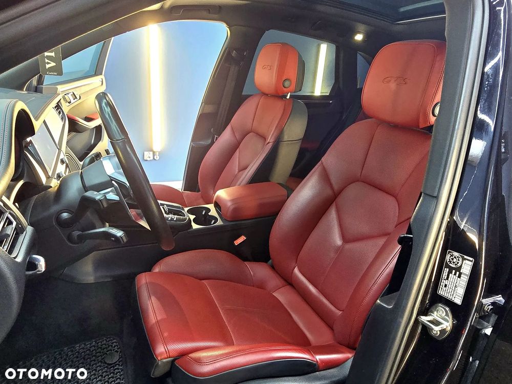 Porsche Macan GTS - 4