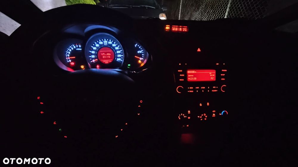 Kia Ceed Cee'd 1.6 GDI M - 12