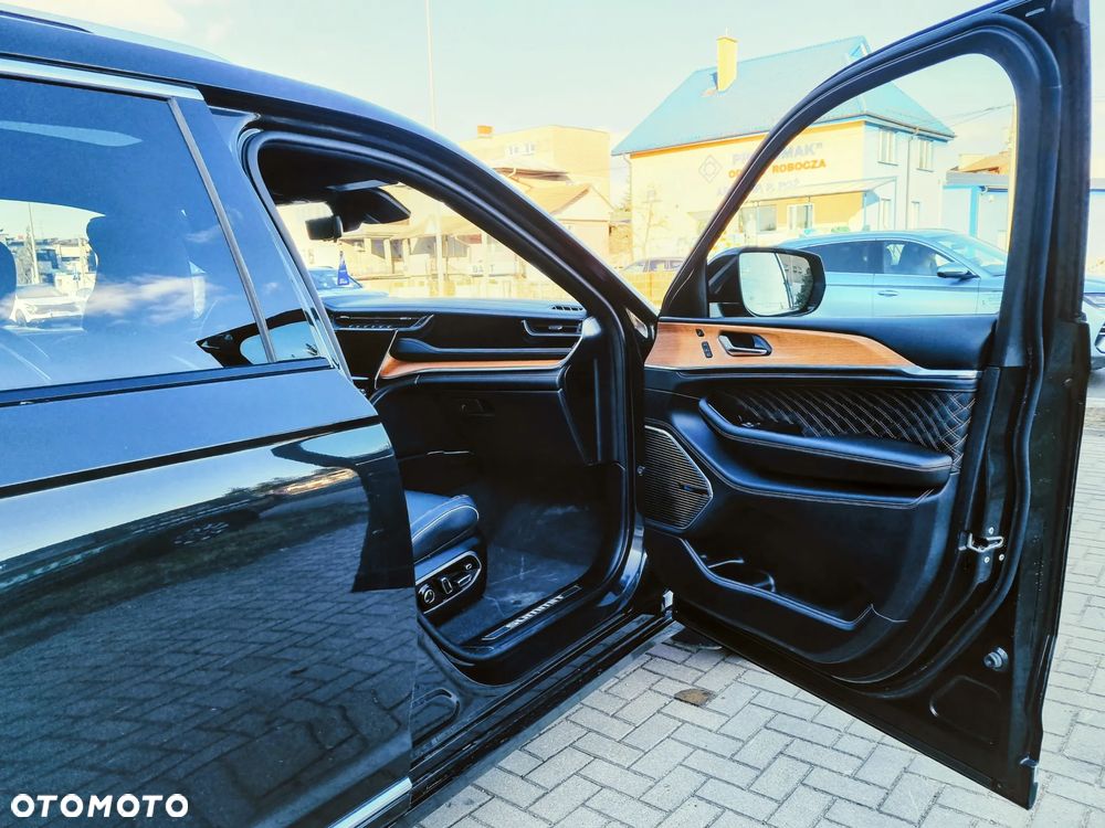 Jeep Grand Cherokee 3.6 V6 Pentastar 4WD Automatik Summit - 24